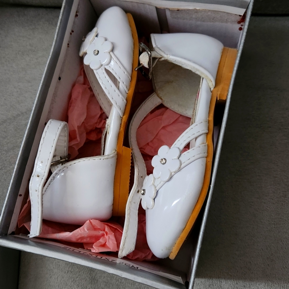 Tip Top Fancy White Toddler Dress Shoes